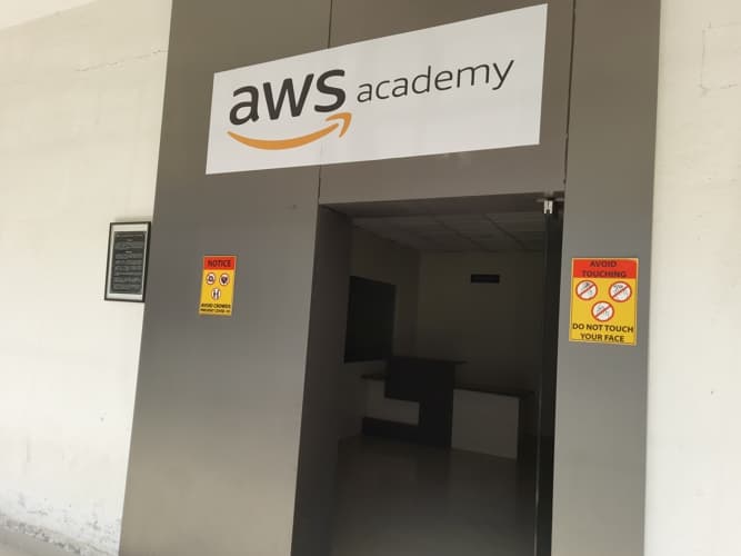 Sri Aurobindo Institute of Technology Indore Labs photo 7